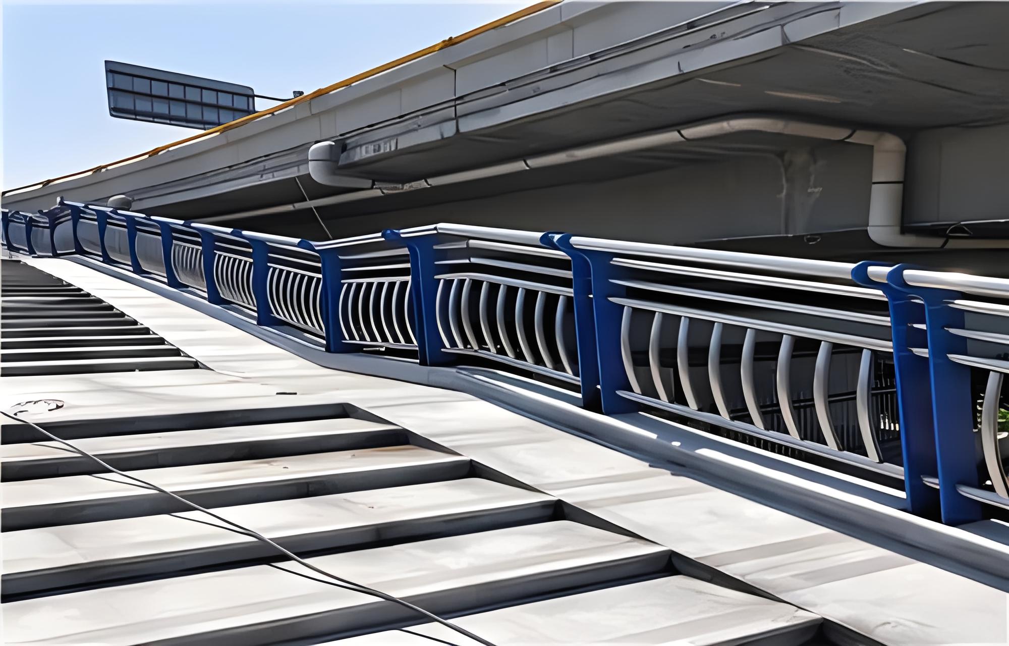 五家渠不锈钢桥梁护栏维护方案：确保安全，延长使用寿命